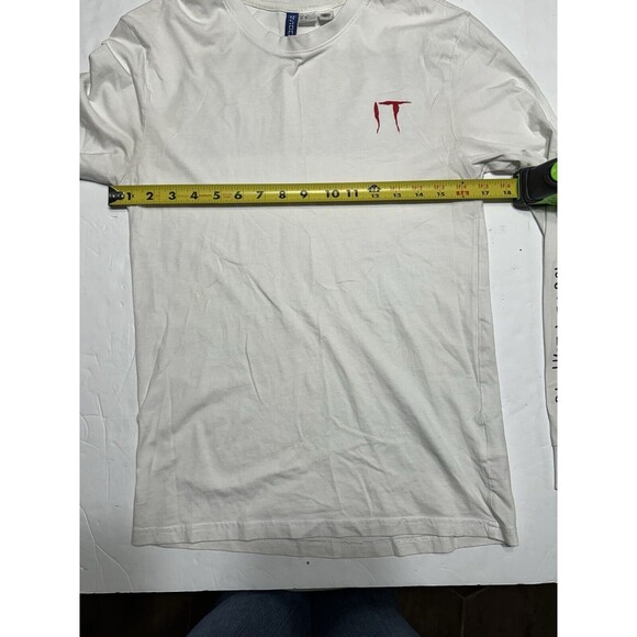 H&M X IT Movie Pennywise Movie Promo White X-Small Long-Sleeve T-Shirt - Picture 7 of 9